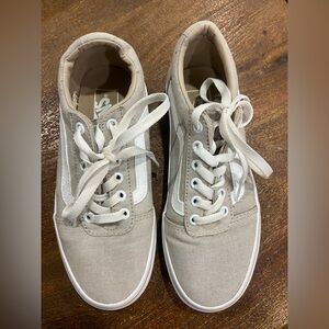 Women’s Vans
